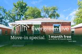 214 S Gladstone Ave - Photo 1 of 1