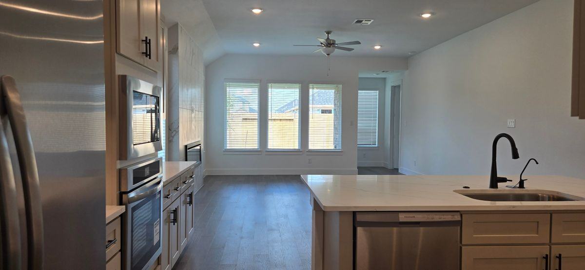 3327 Summercrisp Hollow Lane - Photo 7 of 29