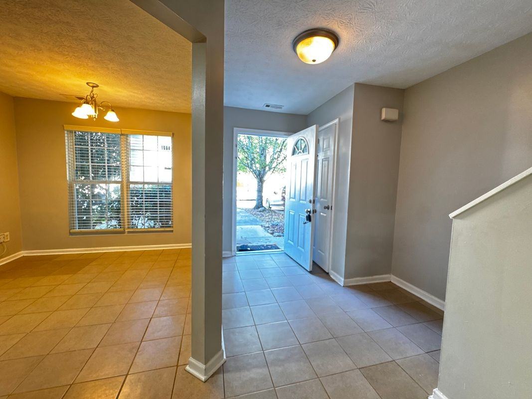 4071 Browne Ct - Photo 2 of 23