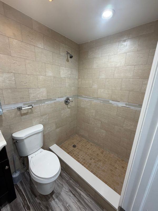 2937 Oceancrest Blvd - Photo 2 of 10
