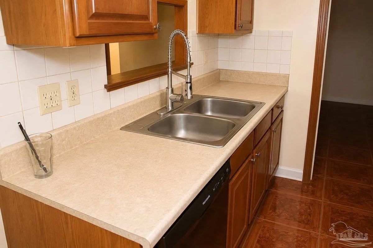 3602 N 9th Ave - Photo 3 of 15