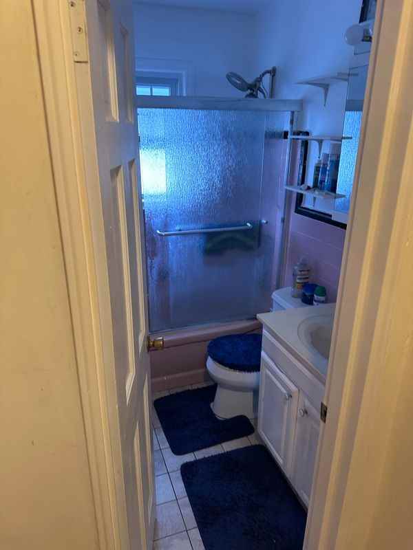 14 Cleaves Ave - Photo 4 of 7