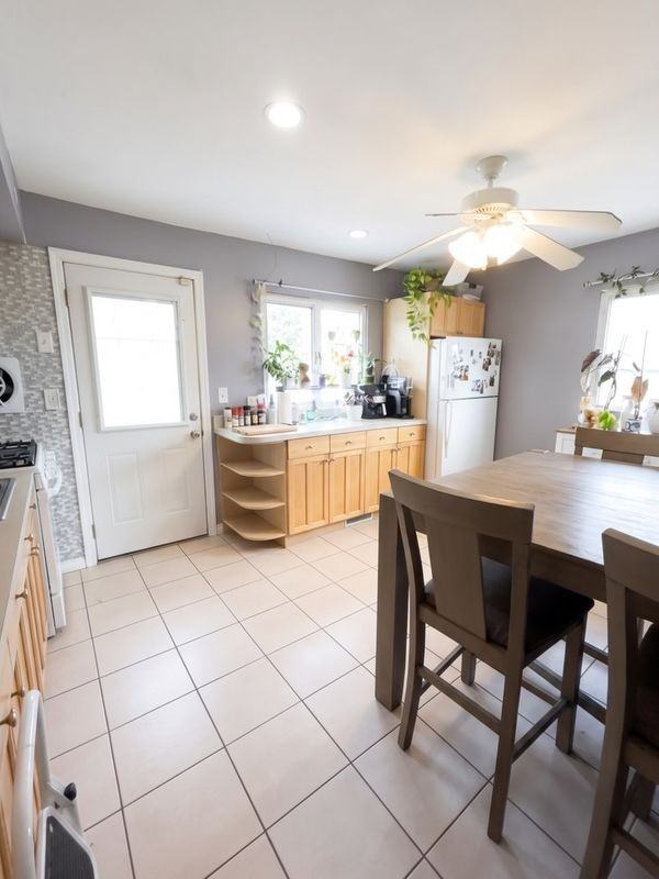 146 Cabota Ave - Photo 2 of 8