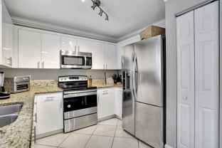6242 Nw 38th Dr - Photo 1 of 1
