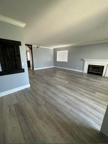 13247 Bandera Dr - Photo 4 of 7