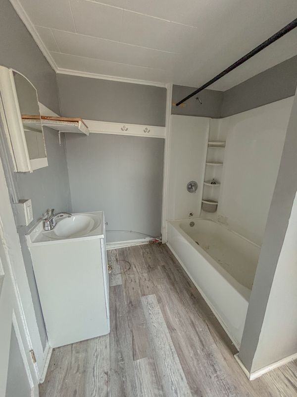 238 4th St ##2r - Photo 5 of 7