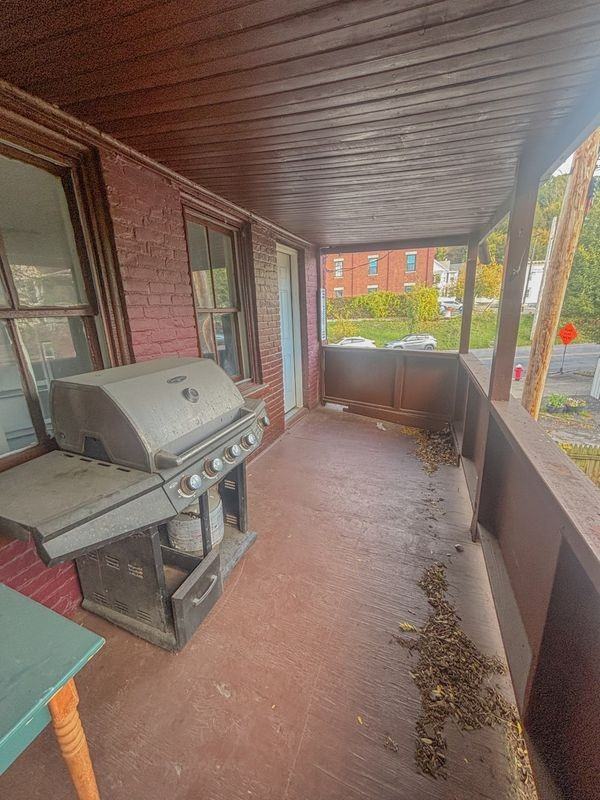 238 4th St ##2r - Photo 7 of 7