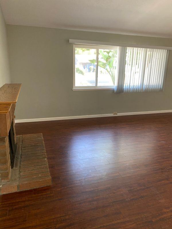 2441 Saint Clair Ave - Photo 4 of 12