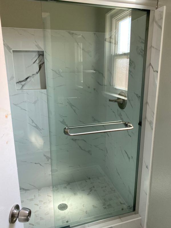2441 Saint Clair Ave - Photo 7 of 12