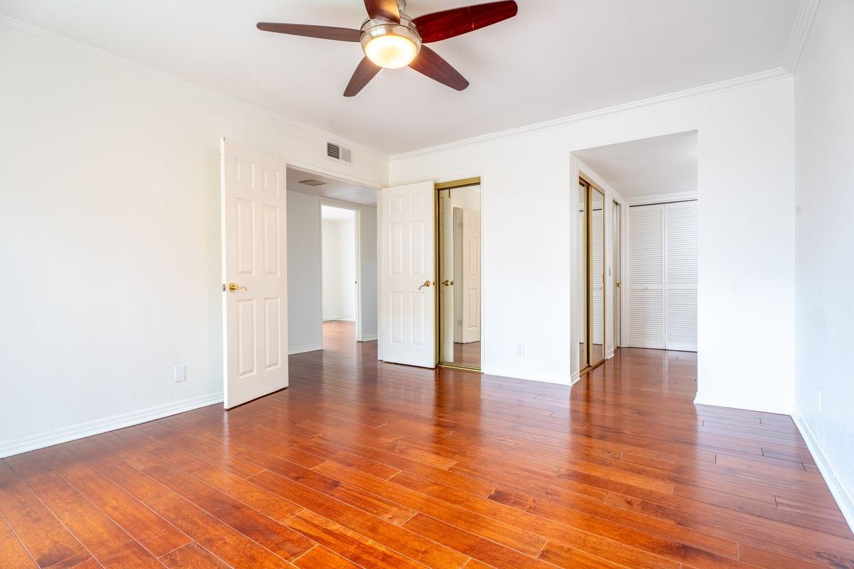 4985 Paseo Segovia - Photo 7 of 36