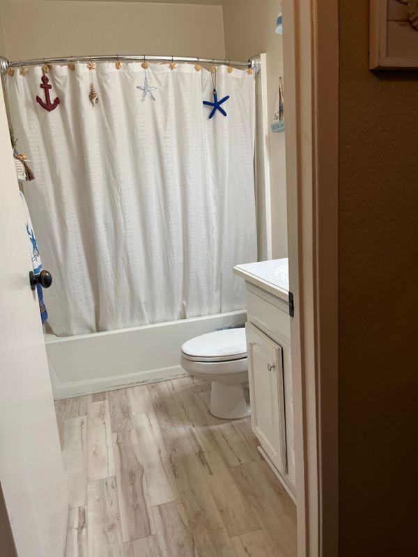 5140 E Kings Canyon Rd - Photo 6 of 8