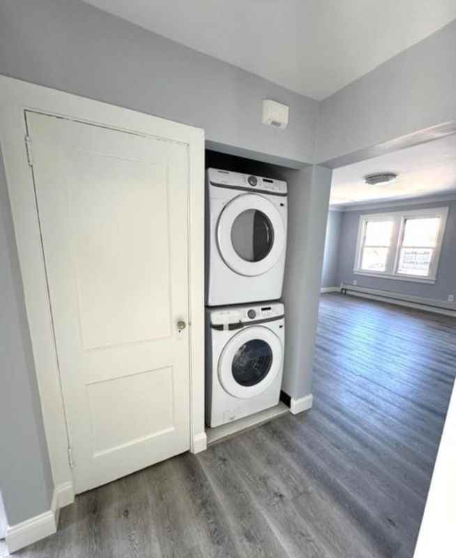 56 Florence St ##1 - Photo 7 of 20