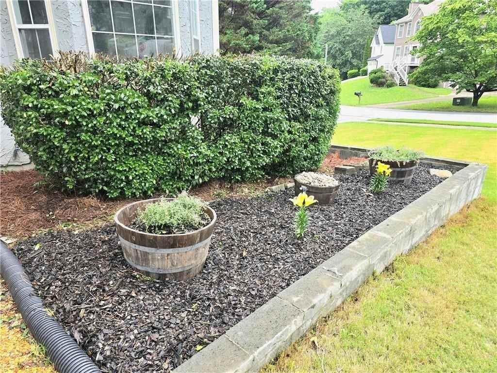 1400 Windage Way Sw - Photo 3 of 50