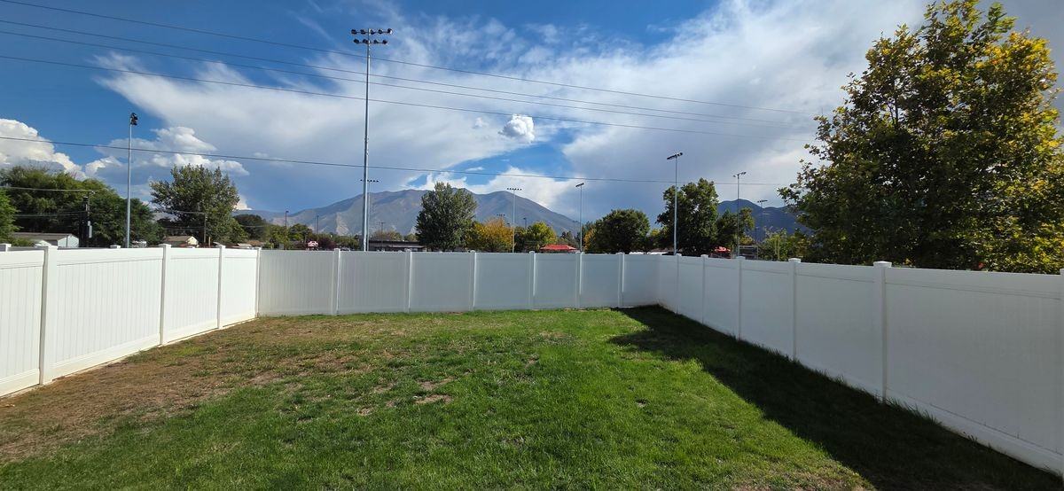 319 S Spanish Trails Blvd - Photo 3 of 8