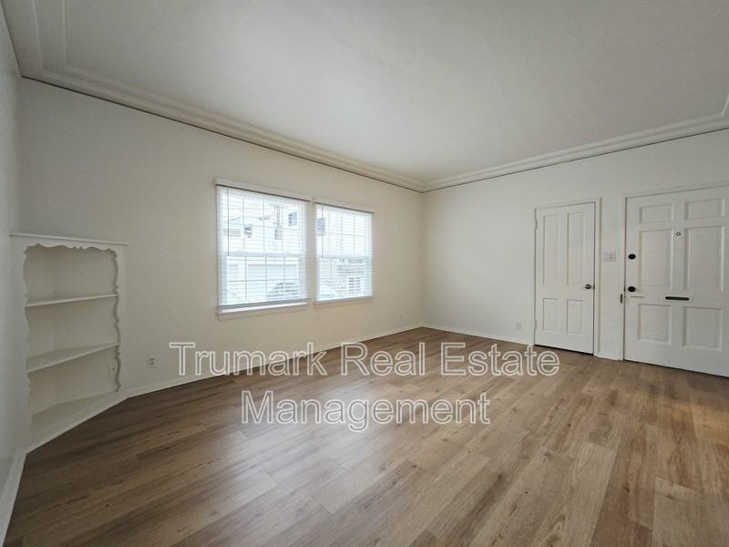 408 E Harvard St #C - Photo 5 of 5