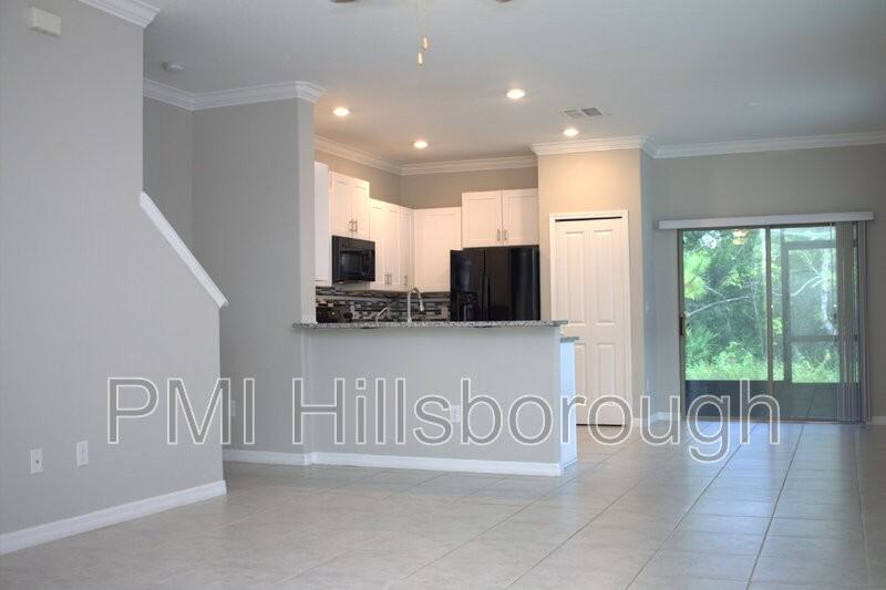 11871 Dumaine Valley Rd - Photo 3 of 13