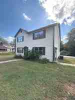 featured image of 238 Lake Dr Apt 2