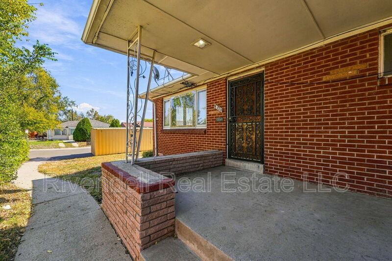 3333 Krameria St - Photo 2 of 13