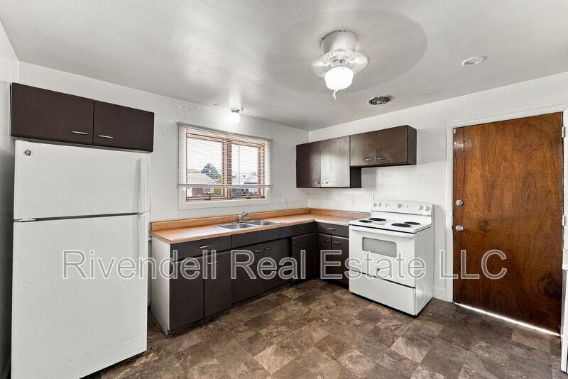 3333 Krameria St - Photo 7 of 13