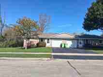 522 Linde Ln - Photo 1 of 1