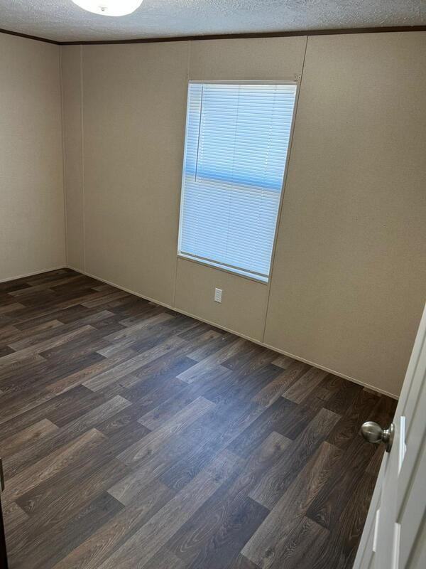 191 S King Charles Ct - Photo 2 of 8