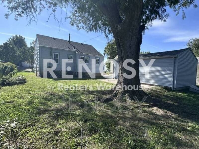 5711 Allison Ave - Photo 2 of 16