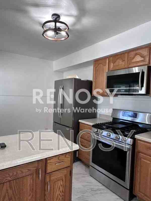 5711 Allison Ave - Photo 4 of 16