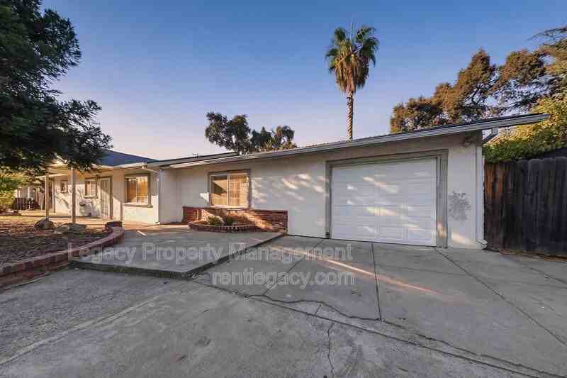 7867 Dracena Dr