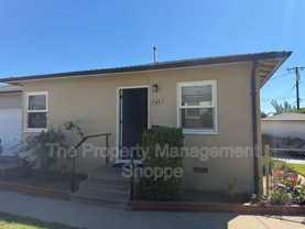 245 Lynn Dr - Photo 1 of 1