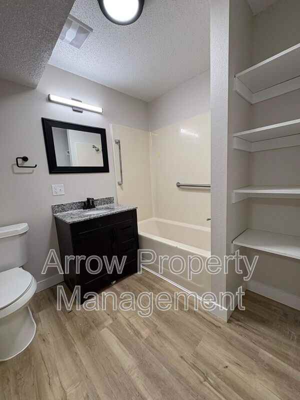 1013 14th St - Photo 5 of 10