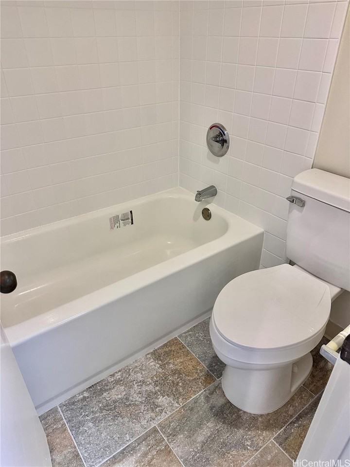 930 Kaheka St #503 - Photo 6 of 13