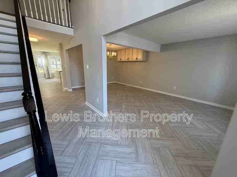 3209 Purvis Rd - Photo 3 of 29