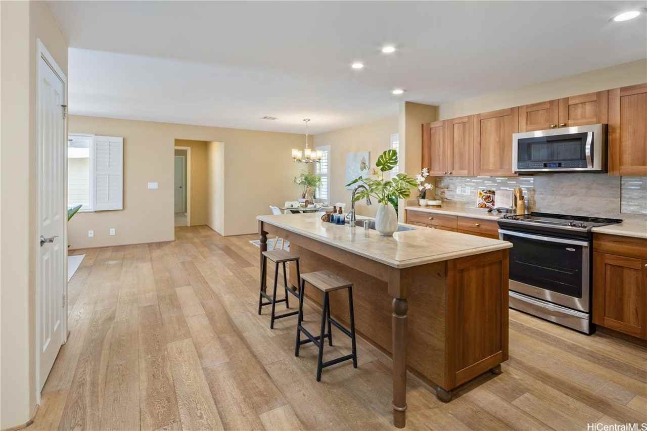 91-1358 Kaileolea Dr - Photo 3 of 8