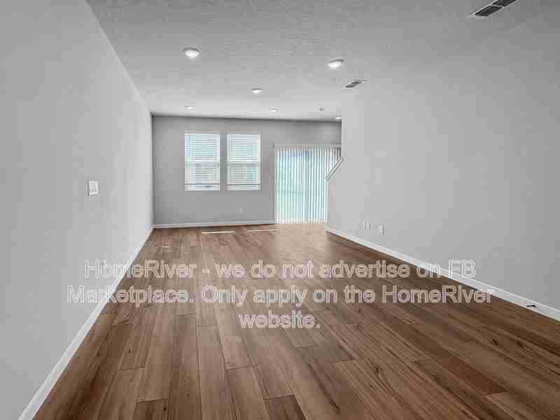 206 Brazil Nut Cir - Photo 3 of 24