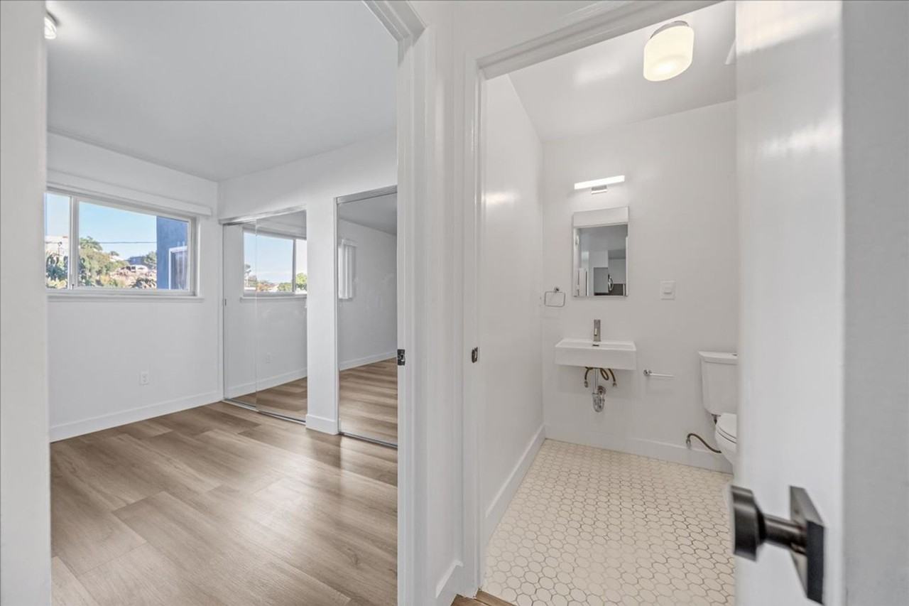 2736 Pomeroy Ave - Photo 6 of 13