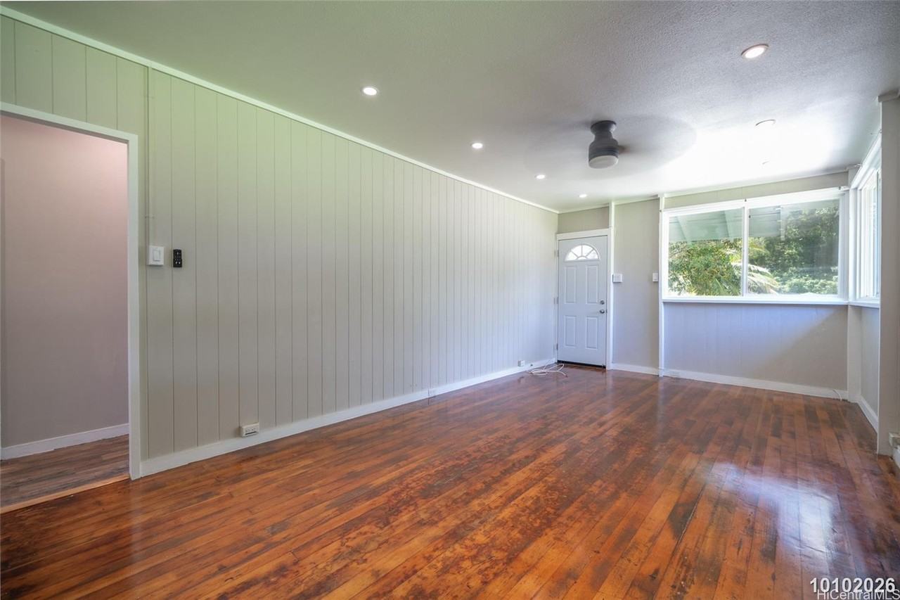 42 Karsten Dr - Photo 4 of 20