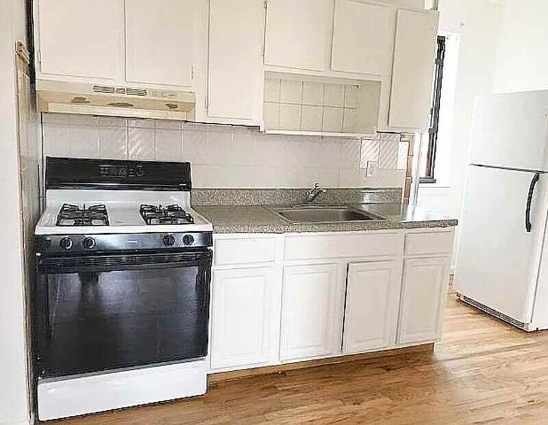 274 S 2nd St #34 - Photo 3 of 15