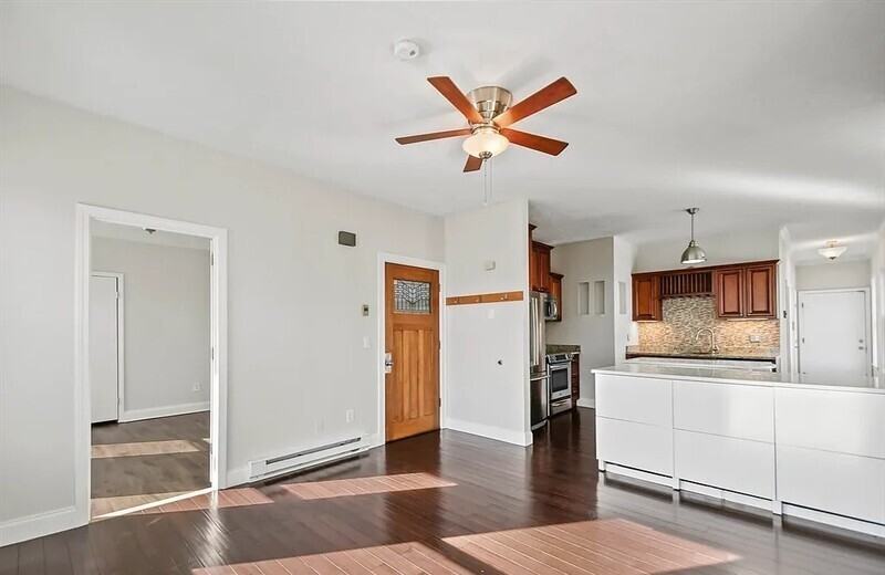 52 Providence St #3 - Photo 4 of 14