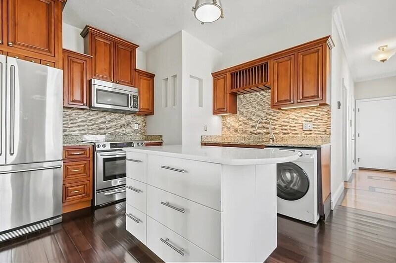 52 Providence St #3 - Photo 7 of 14
