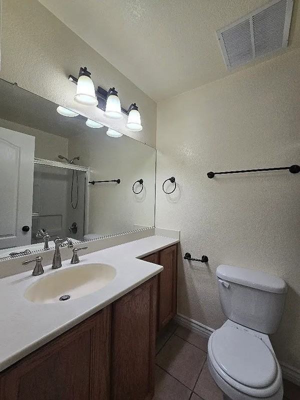 1745 N Winery Ave #136 - Photo 6 of 7