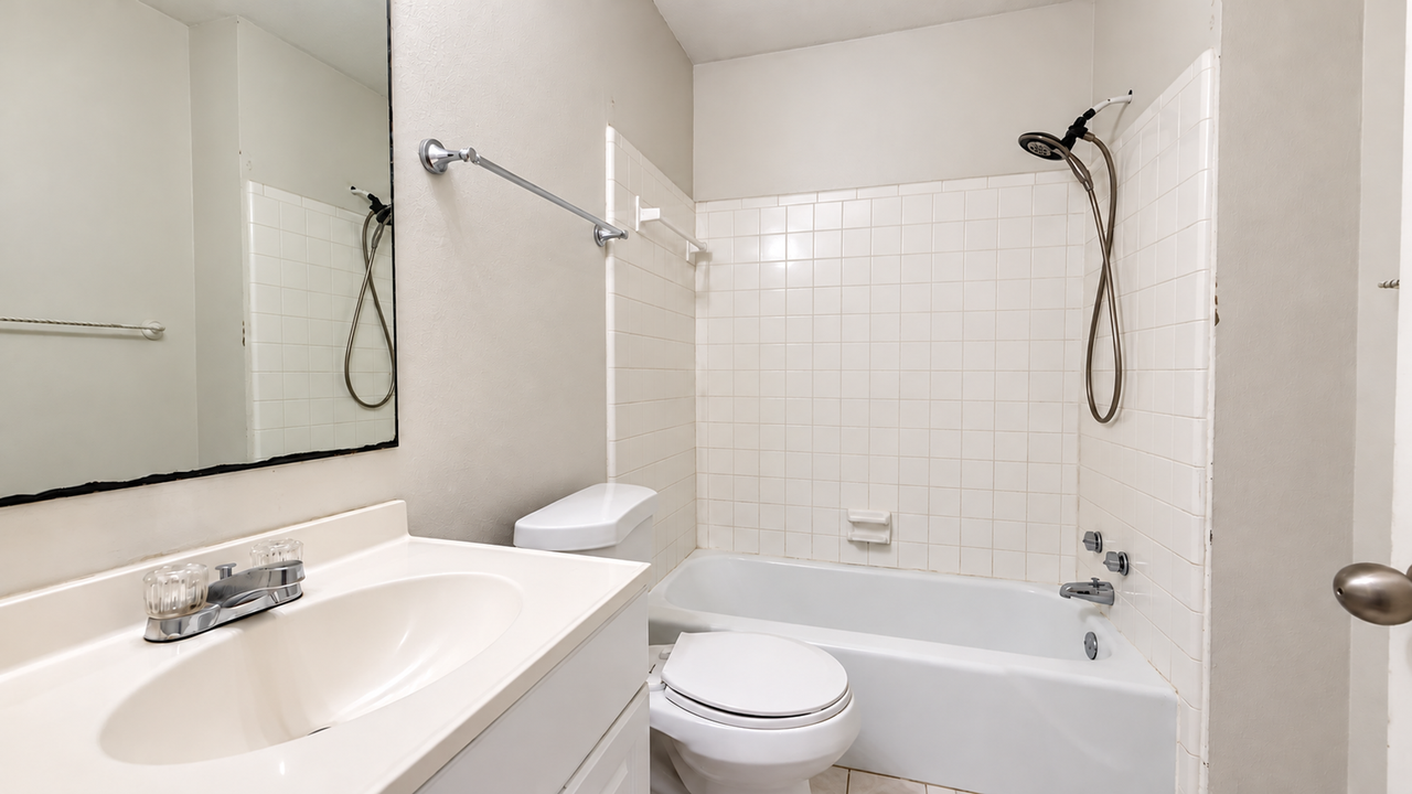 1735 Southland Ct - Photo 7 of 11
