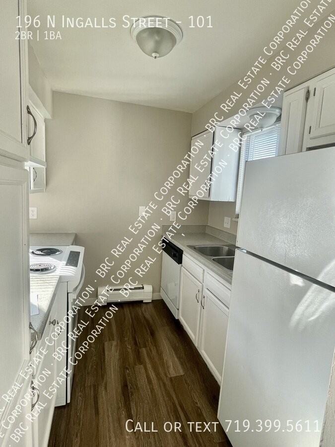 ELK MOUNTAIN APARTMENTS - Photo 4 of 7