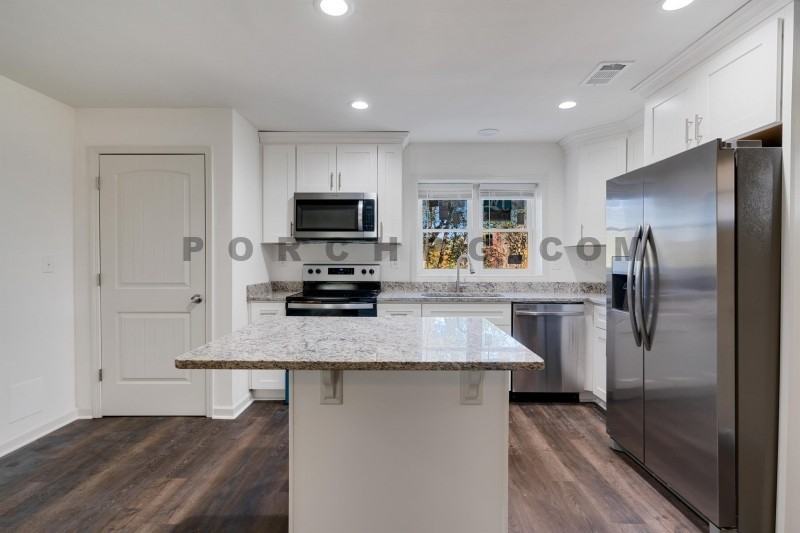6929 Strickland St - Photo 2 of 23
