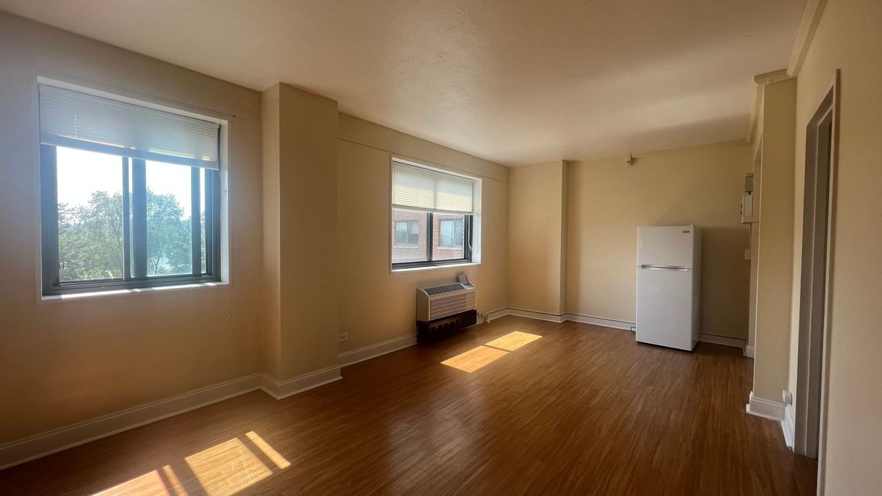 2311 N Front St #0513
