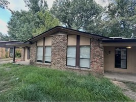 featured image of 3436 Woodhollow Dr