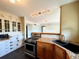 505-507 W McMillan - Photo 1 of 1