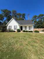 featured image of 4211 Fairfield Cir