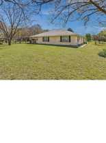402 E Simonds Rd - Photo 1 of 1