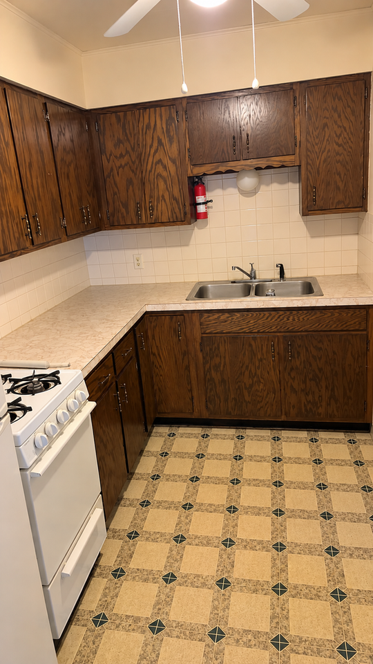 202MU - Photo 3 of 6
