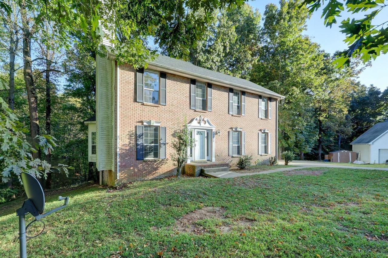 1750 Longbow Ct - Photo 2 of 50